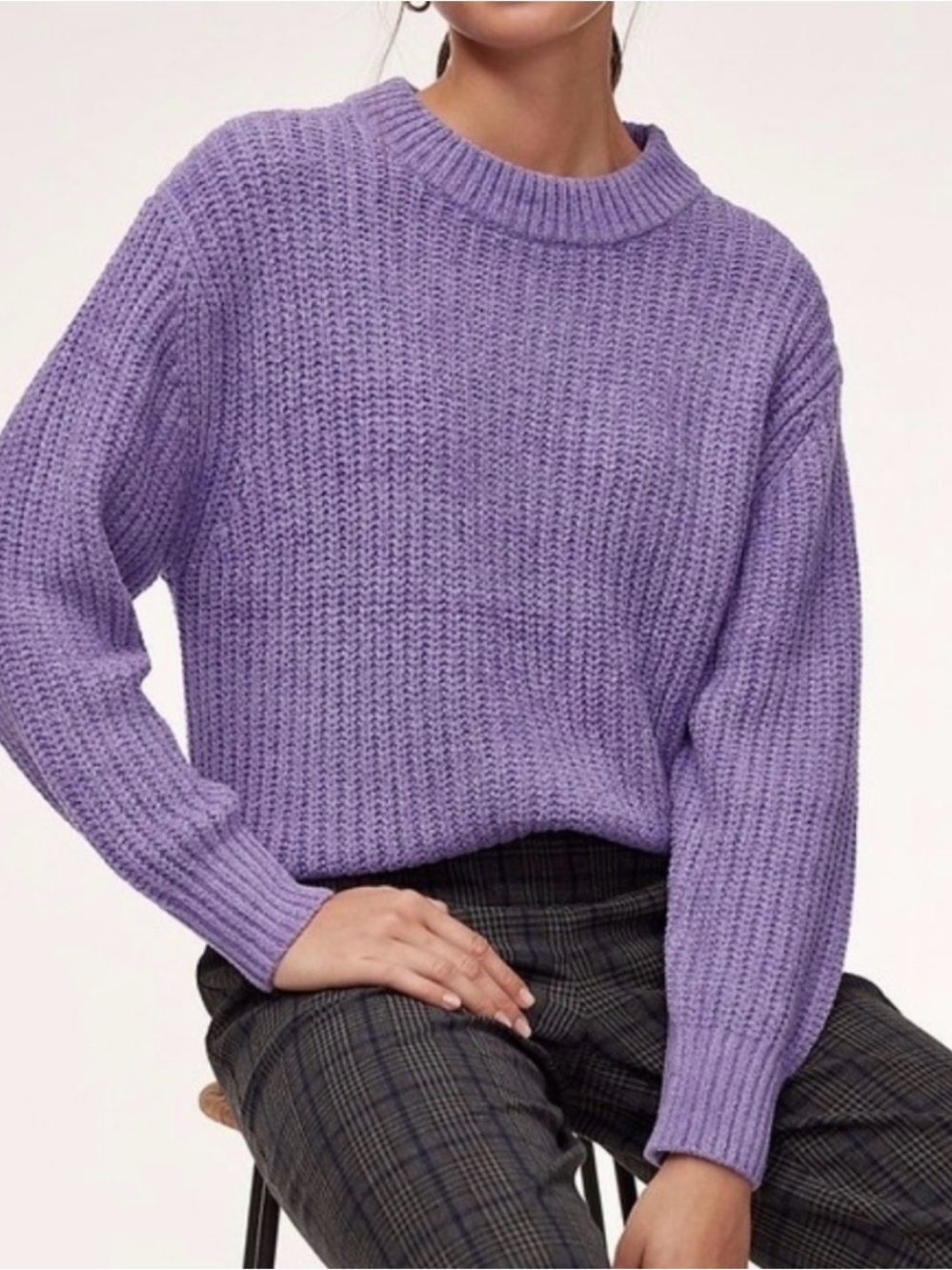 Aritzia/ Wilfred Lilac Ribbed Crewneck Sweater